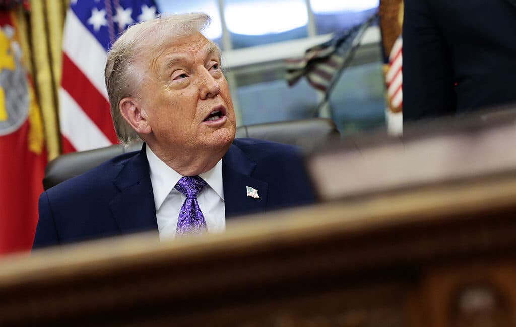Trump forcé de révéler ses règles secrètes de test IA