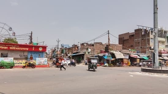 Banda brûle : quand la chaleur ferme une ville à 10h du matin